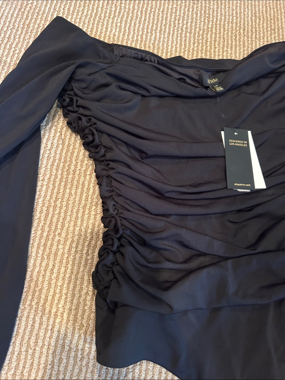 NWT AFRM Black Off-the-Shoulder ruched sides  stretch bodysuit size large - Picture 6 of 8